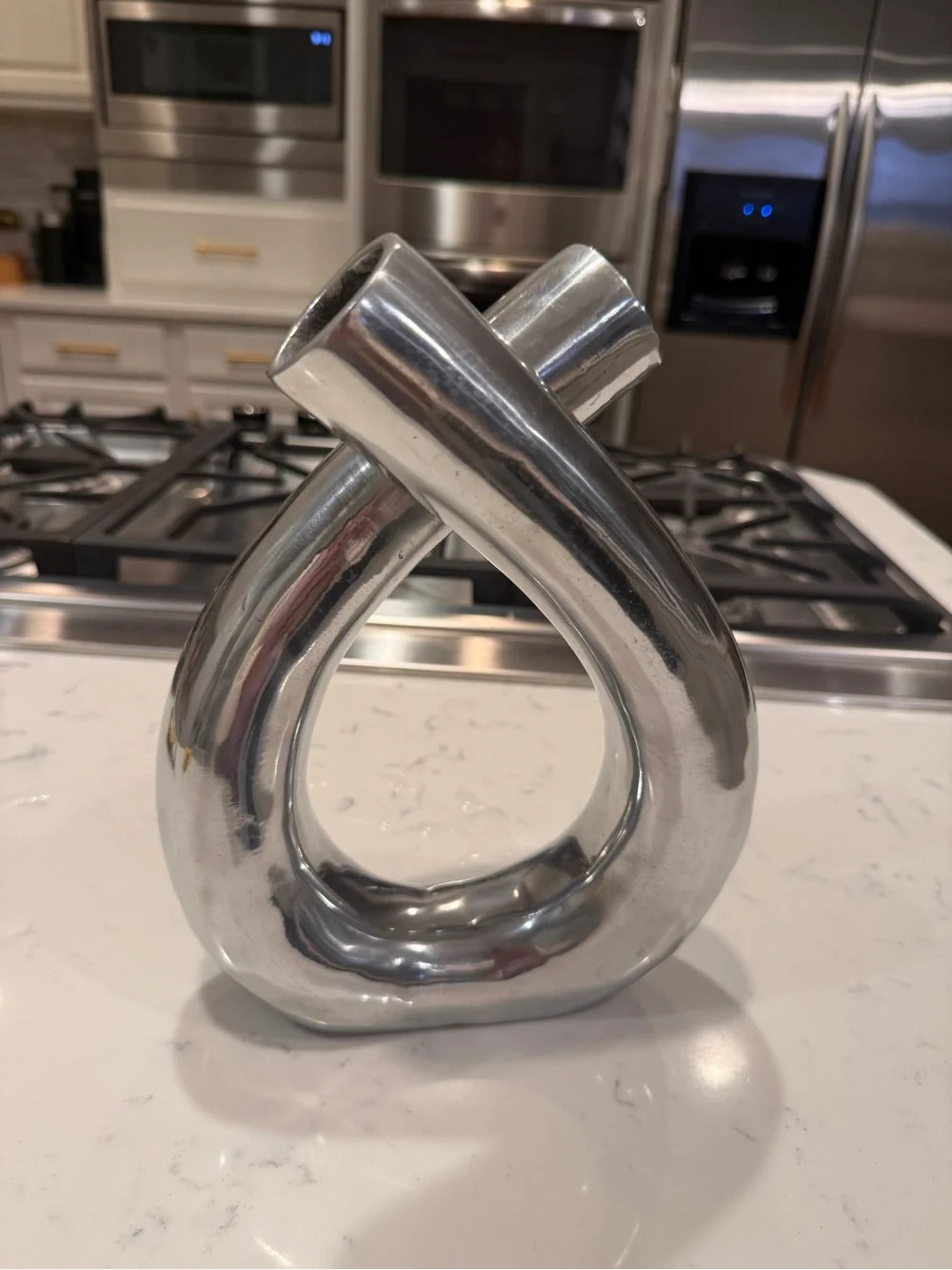 Chiasso Exclusive Sculptural Aluminum Vase Modernist Loop Silver Decor